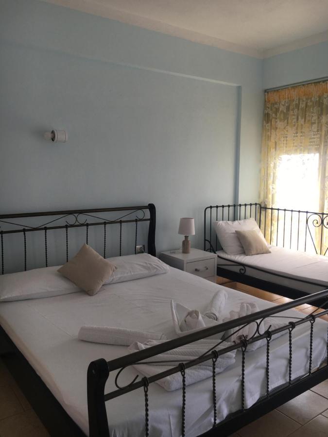 Hotel Ria Mare à Qeparo Extérieur photo