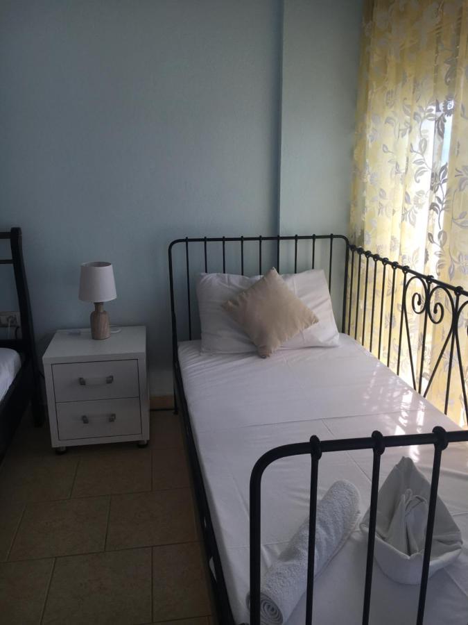 Hotel Ria Mare à Qeparo Extérieur photo